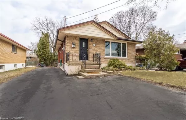 Hamilton, ON L9C 4B9,34 Briarwood CRES #Upper