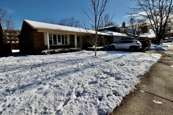 Kitchener, ON N2M 1V6,40 Kelly DR