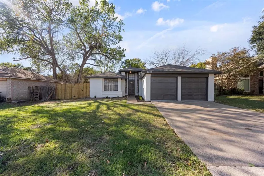 6306 Mercedes Drive, Arlington, TX 76001