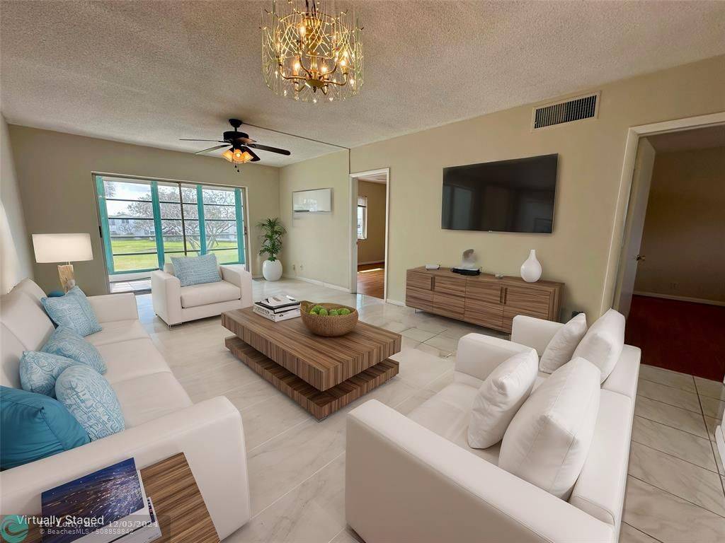 Pompano Beach, FL 33064,2650 W Golf Blvd  #256