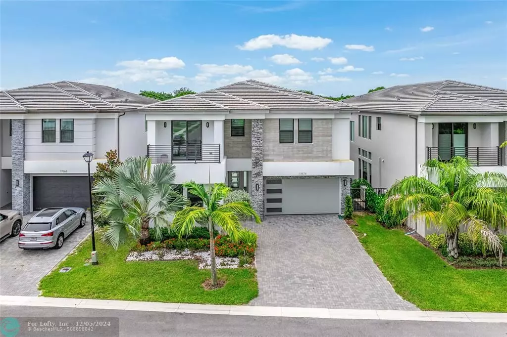 Boca Raton, FL 33496,17574 Sparkling River Rd