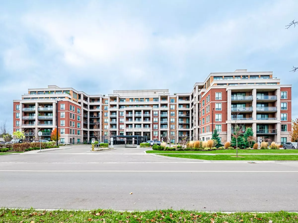 Whitchurch-stouffville, ON L4A 4R5,25 Baker Hill BLVD #317