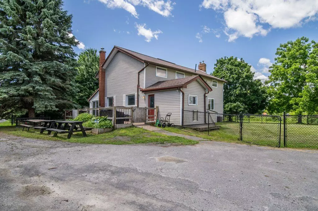 Greater Napanee, ON K0K 2W0,8061 County Rd 2 N/A