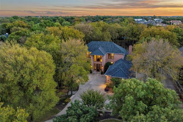 1801 Kingswood Drive, Southlake, TX 76092