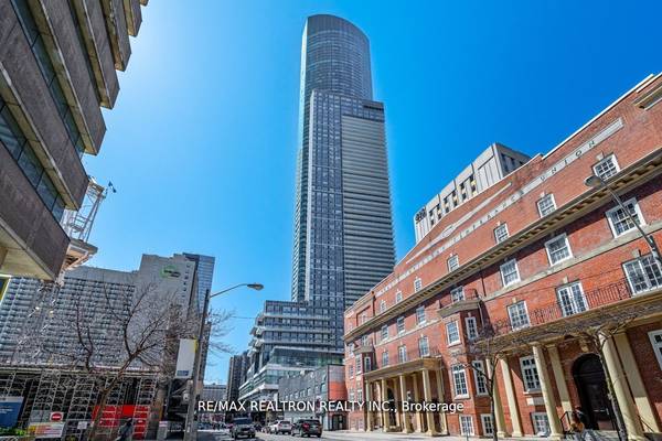 386 Yonge ST #4909, Toronto C01, ON M5B 0A5