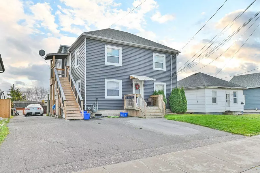 65 John ST, Quinte West, ON K8V 1J8