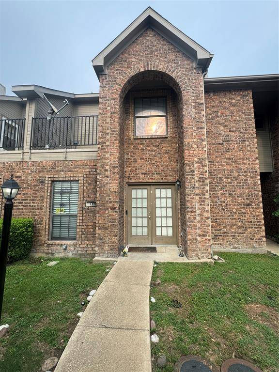 Plano, TX 75074,3500 E Park Boulevard #303