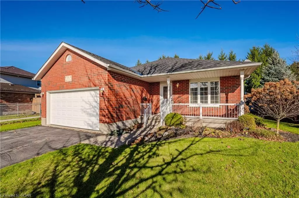 Centre Wellington, ON N1M 3T9,71 Cherry Hill PL