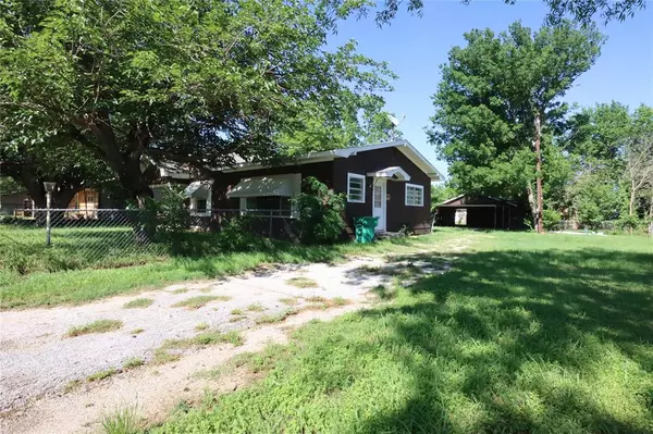 Eastland, TX 76448,910 S Bassett Street