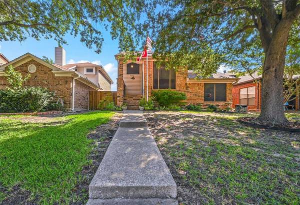 6252 Los Altos Drive,  Mesquite,  TX 75150