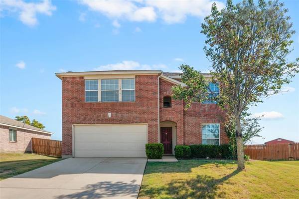 1210 Feather Crest Drive,  Krum,  TX 76249