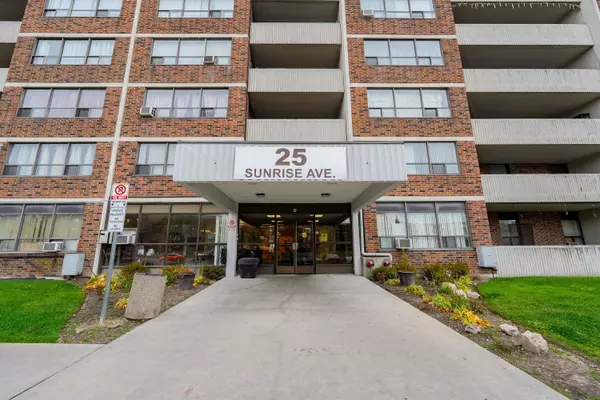 Toronto C13, ON M4A 2S2,25 Sunrise AVE #1404