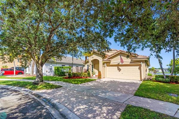 438 SW 204th Ave,  Pembroke Pines,  FL 33029