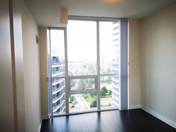 Mississauga, ON L5R 0G6,5033 Four Springs AVE #1716