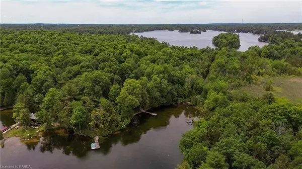 Leeds And The Thousand Islands, ON K0E 1L0,407 LOOP LN