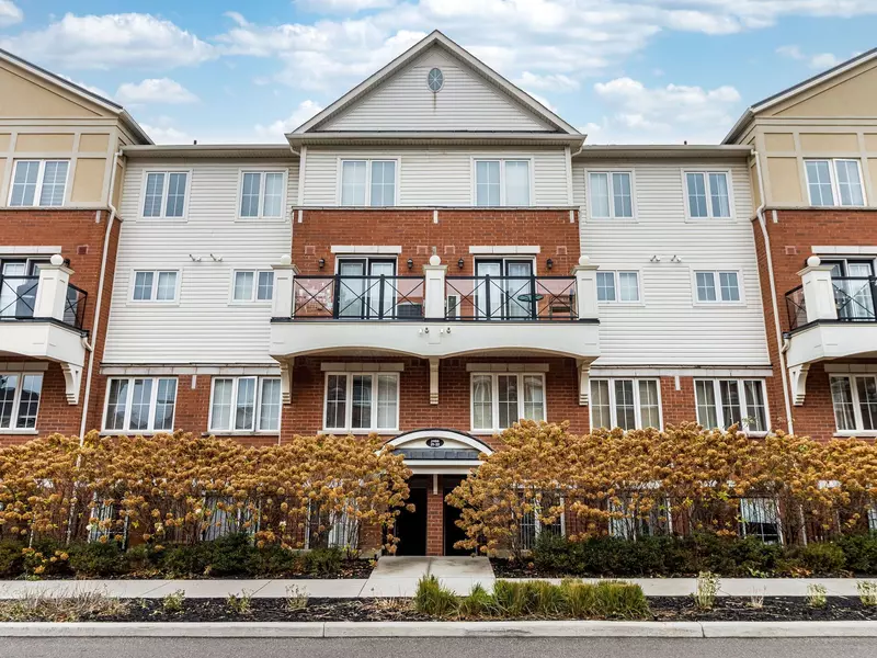 2488 Post RD #22, Oakville, ON L6H 0K1