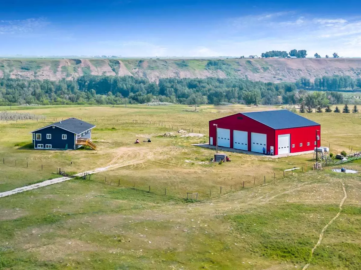 Rural Foothills County, AB T0L 0J0,274128 320 ST E #200