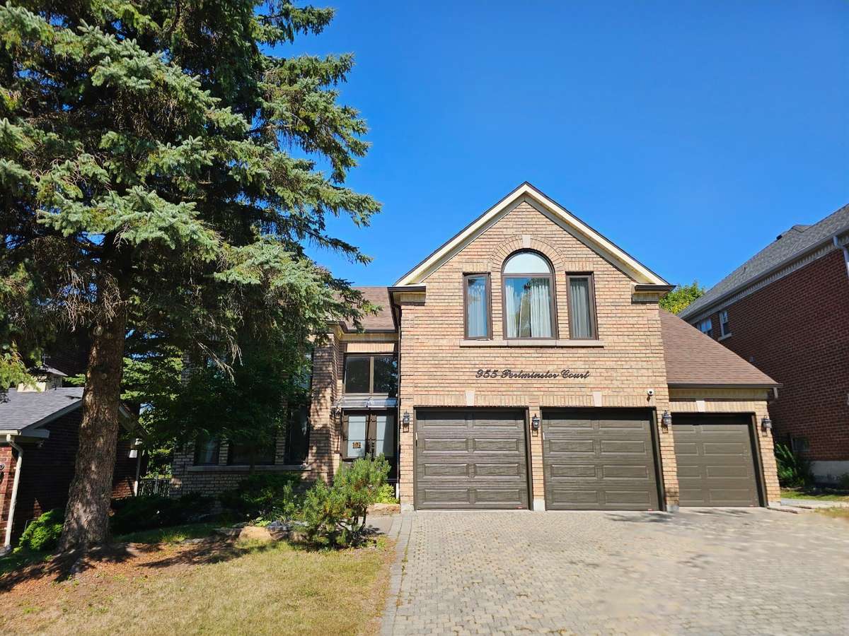 Newmarket, ON L3X 1L8,955 Portminster CT