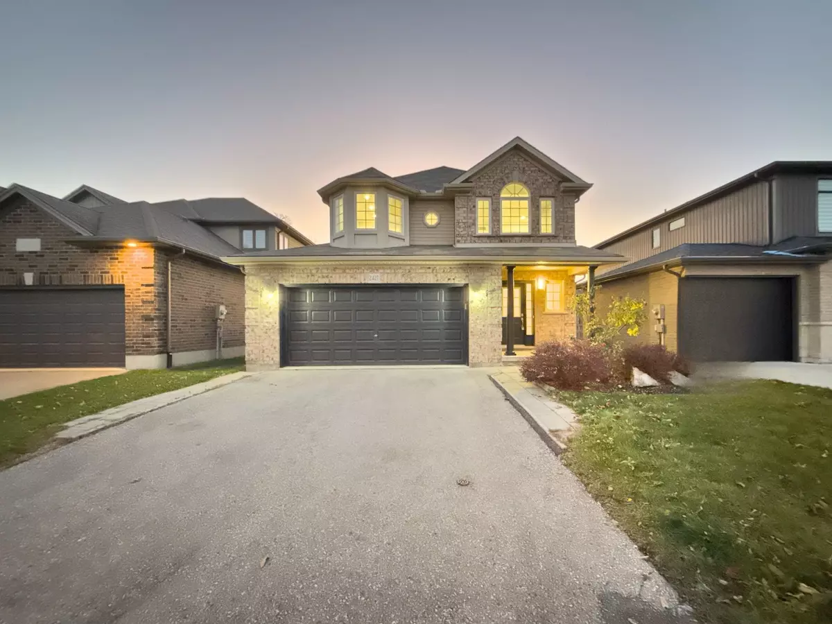 London, ON N6G 0L2,2427 Yellowbirch CT