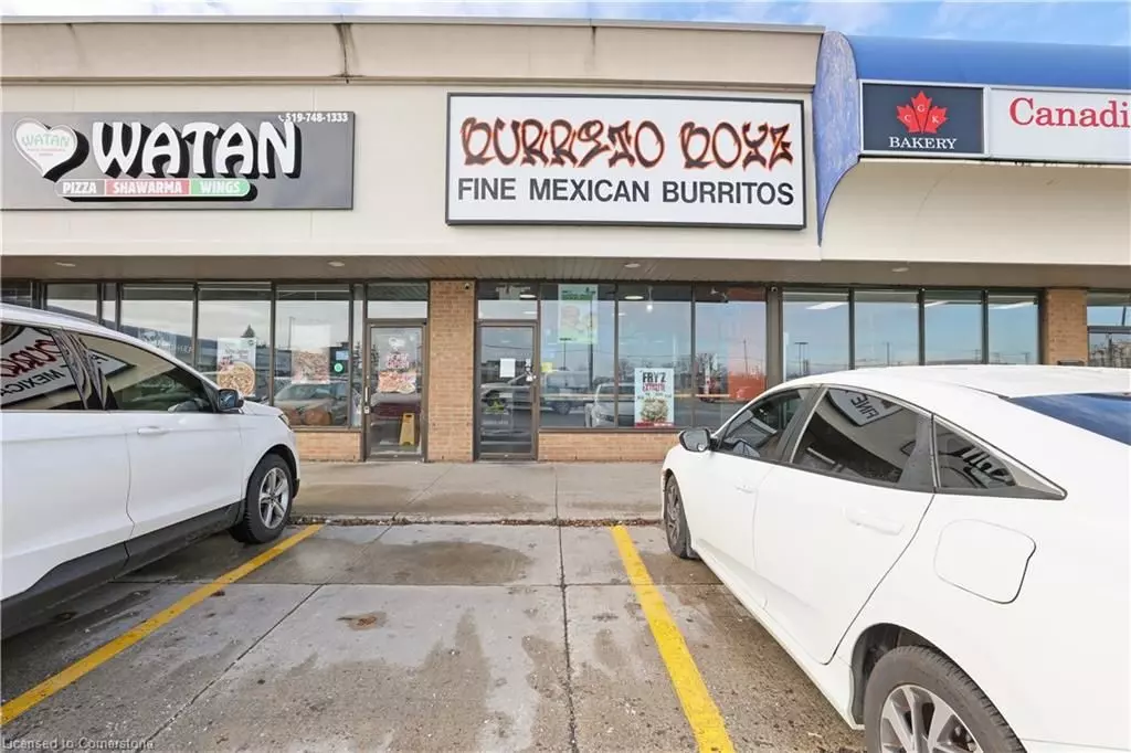 Kitchener, ON N2C 2M4,509 Wilson AVE #17B