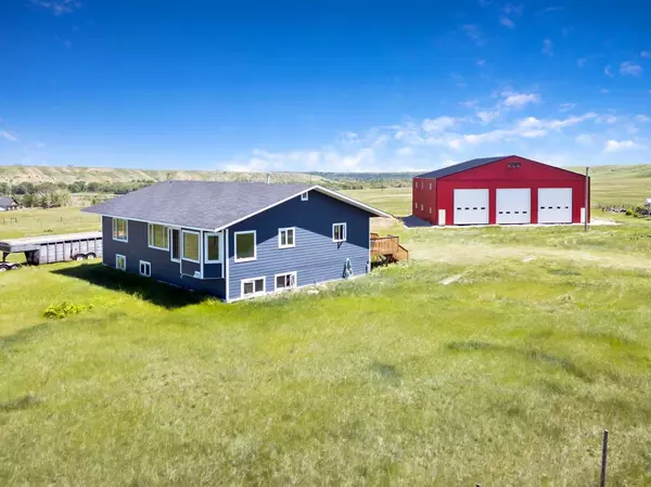 Rural Foothills County, AB T0L 0J0,274128 320 ST E #200