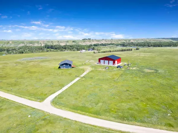 Rural Foothills County, AB T0L 0J0,274128 320 ST E #200