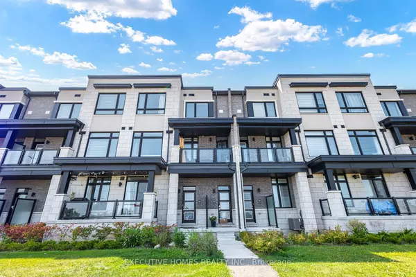 2550 Castlegate Crossing N/A #407, Pickering, ON L1X 0G4