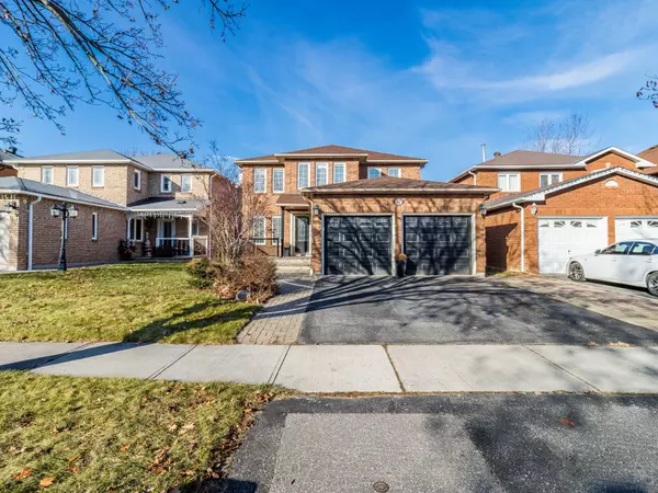 61 Keeble CRES, Ajax, ON L1T 3R7