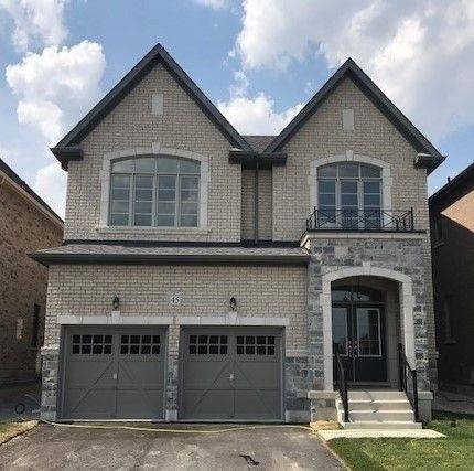 45 Allangrove AVE E, East Gwillimbury, ON L9N 0X6