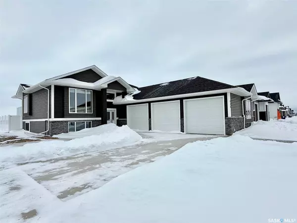 834 1ST AVENUE N, Warman, SK S0K 4S0