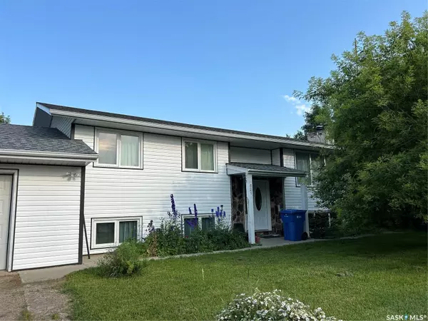 Oxbow, SK S0C 2B0,621 McCall STREET