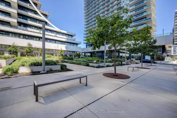 Toronto W06, ON M8V 0J1,30 Shorebreeze DR #2514