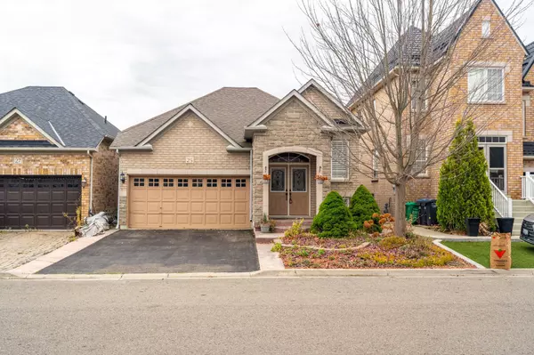 25 Amboise CRES, Brampton, ON L7A 3H2