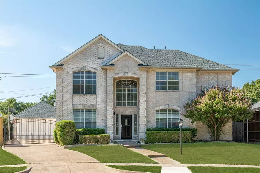 2404 Crest Park Drive, Arlington, TX 76006