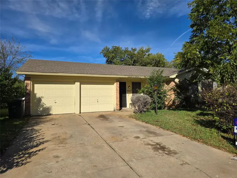 5559 Turner Street, Fort Worth, TX 76119