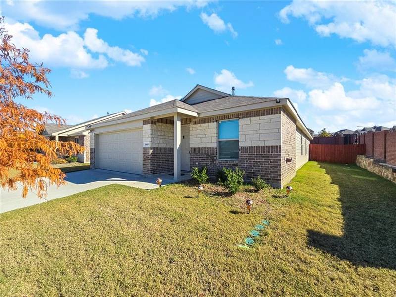 8665 Becker Avenue, Fort Worth, TX 76123