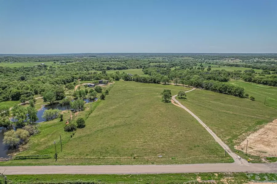 3150 Sarra Lane, Springtown, TX 76082