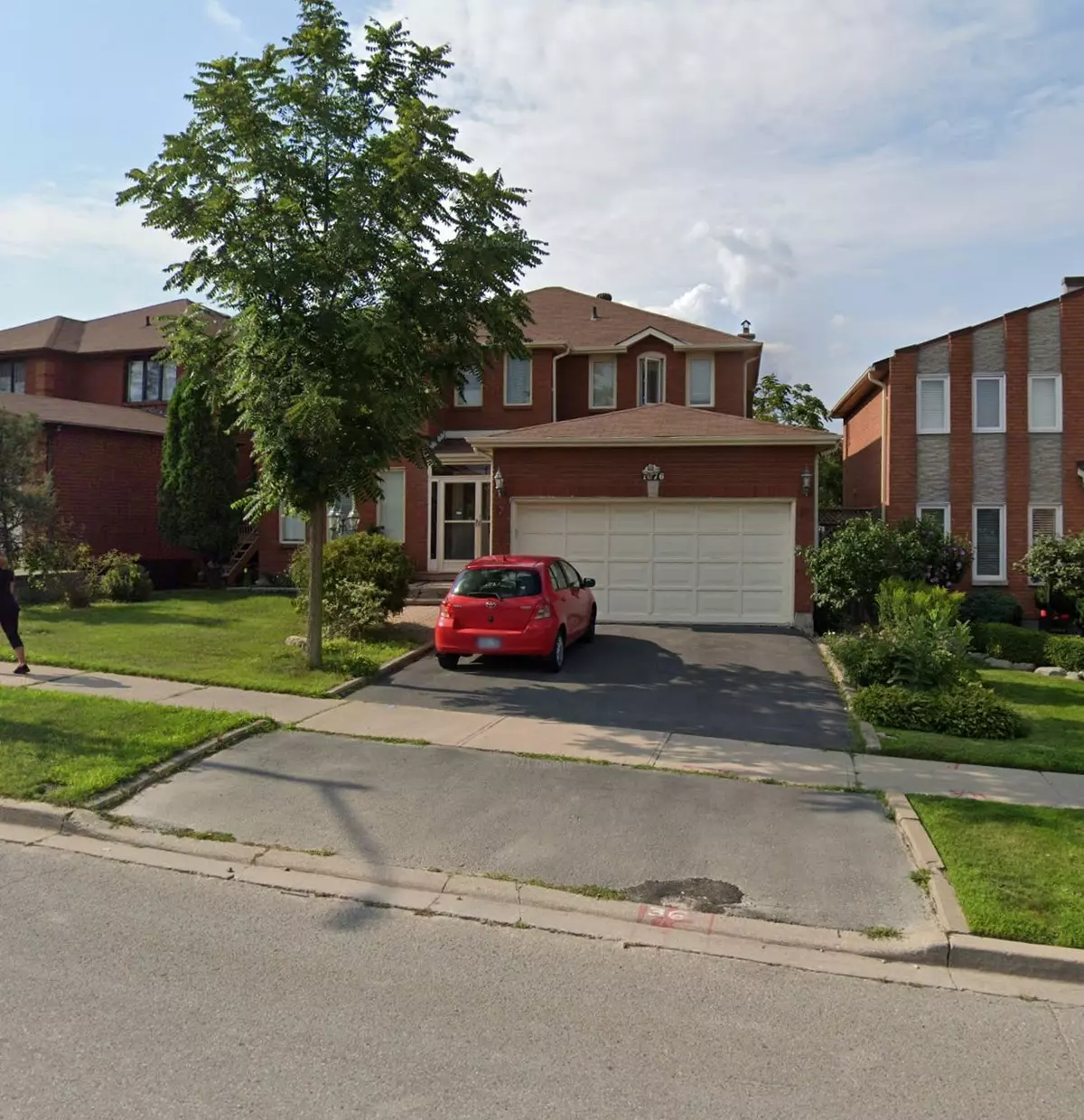 Pickering, ON L1X 1Y9,1676 Major Oaks RD #Bsmt