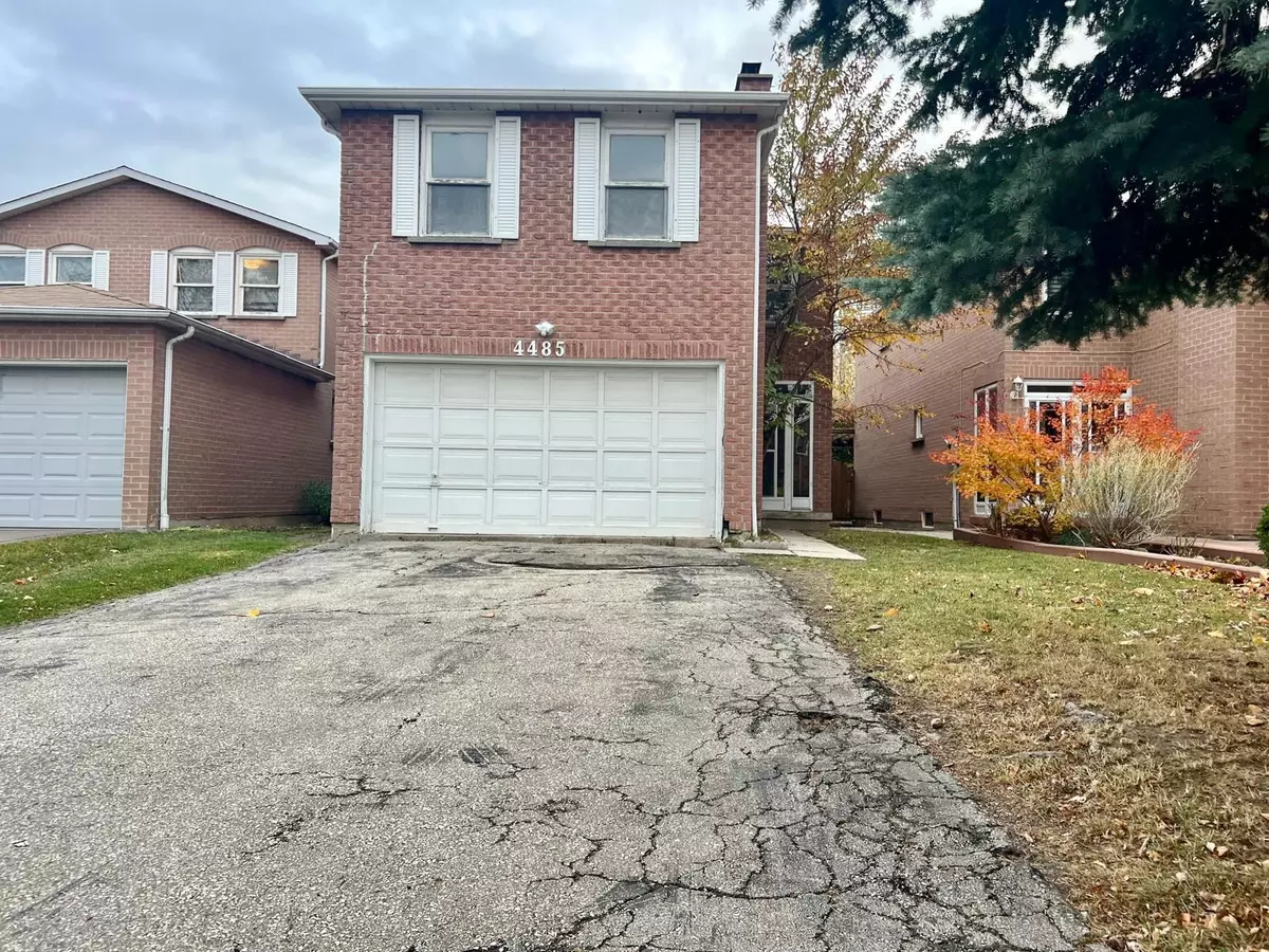 Mississauga, ON L5R 1V1,4485 Jenkins CRES