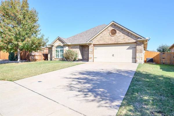 Granbury, TX 76049,115 Donna Circle