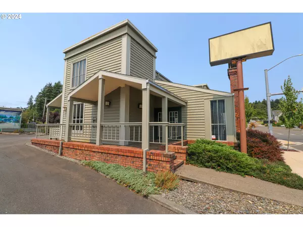 Coos Bay, OR 97420,185 N 4TH ST