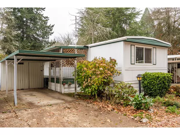 Eugene, OR 97402,4900 ROYAL AVE #101