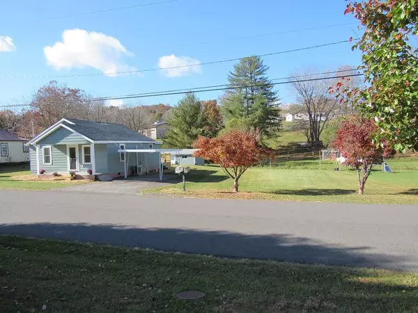 330 Parkwood Drive, Galax, VA 24333