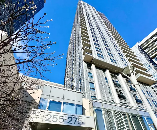 255 Village Green SQ #902, Toronto E07, ON M1S 0L7