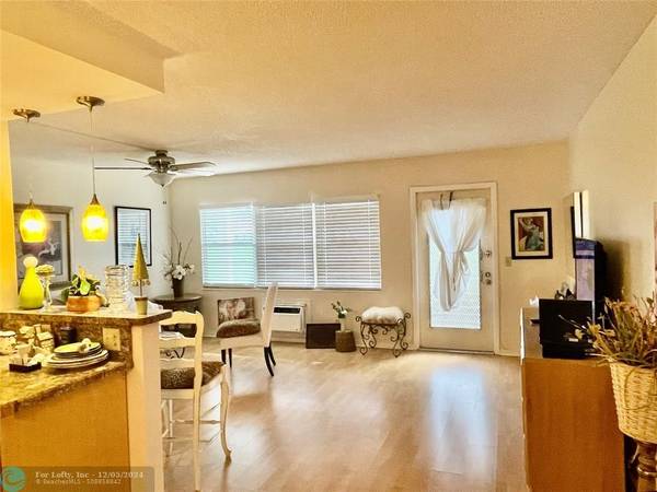 Boca Raton, FL 33434,135 Mansfield D  #135