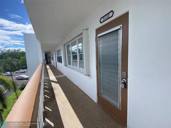 Deerfield Beach, FL 33442,3132 Cambridge F  #3132