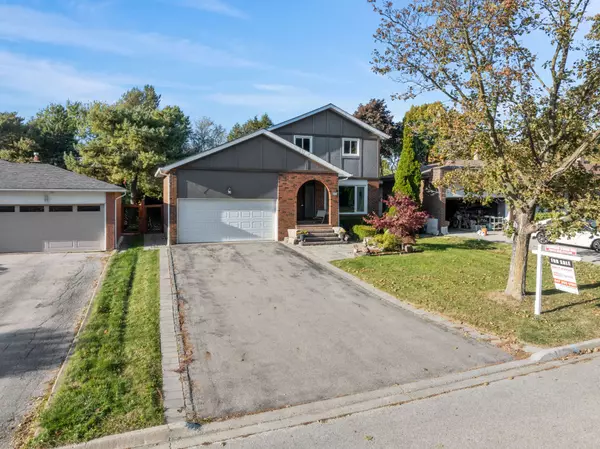 44 Coral Harbour CRES, Markham, ON L3T 2Z7