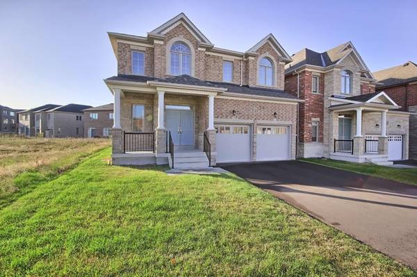 31 Robert Baldwin BLVD, East Gwillimbury, ON L9N 0R3