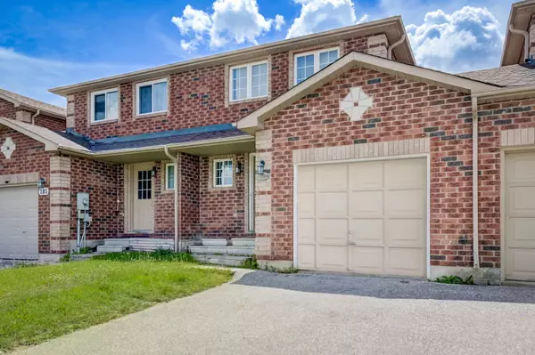 283 Dunsmore LN, Barrie, ON L4M 7A7