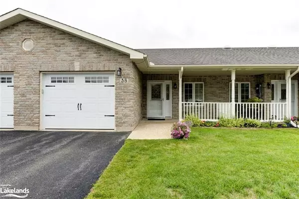 Wasaga Beach, ON L9Z 0G4,38 CLOVER CRES